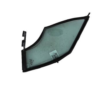 Left front side glass used - Mercedes CLASSE A - 1687250109