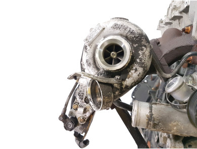 Moteur type 64696130 - Mercedes CLASSE E III PH.1 - Y0-3786A