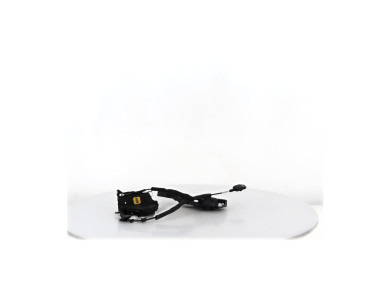 Right front door lock - Renault CLIO IV PH.2 - 805024563R - U1-8770G