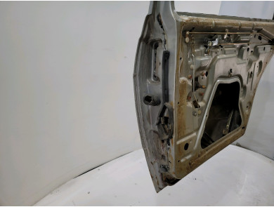 Right rear door - Mercedes W123(200 300AM) - A1237300805 - A0-0549N