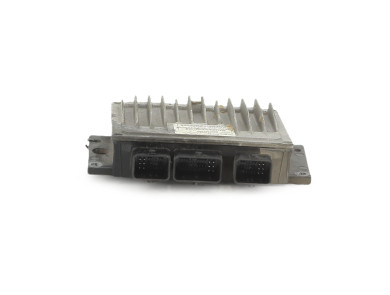 Engine calculator - Renault CLIO CAMPUS II PH.1 - 8200513076 - Q1-0930Y