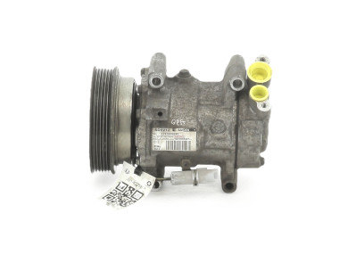 Compresseur de climatisation - Renault CLIO III PH.1 - 8200953359 - U1-8725I