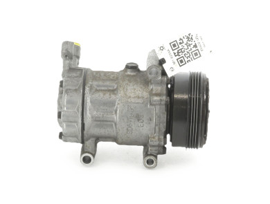 A/C Compressor - Renault CLIO II PH.2 - 8200840770 - M1-8255A