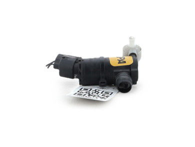 Washer fluid pump used - Ssangyong TIVOLI - 7841335000
