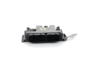 Calculateur moteur - Peugeot EXPERT III - 9825318180 - C1-4749N