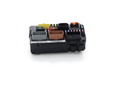 Boitier BSM - Citroen C3 II PH.1 - 9667199780 - C1-3570U