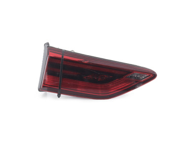 Left hatchback boot light used - Volkswagen GOLF - 5H0945093C
