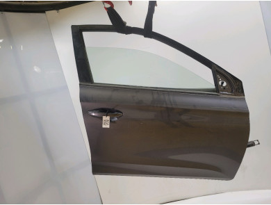Right front door  used - Hyundai I20 - 76004C8000