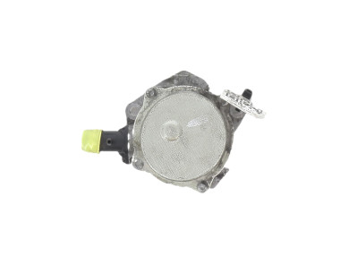 Vacuum pump used - Renault CLIO - 8200577807