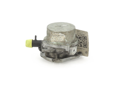 Vacuum pump - Renault CLIO III PH.1 - 8200577807 - V1-4643M