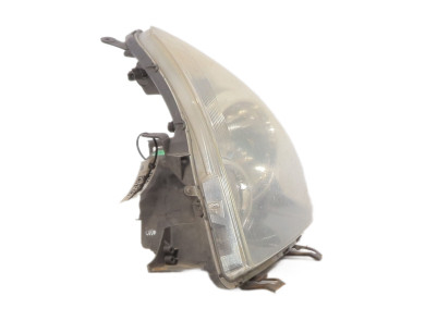 Left headlight - Toyota COROLLA VERSO II PH.2 - 811700F080 - G0-8317P