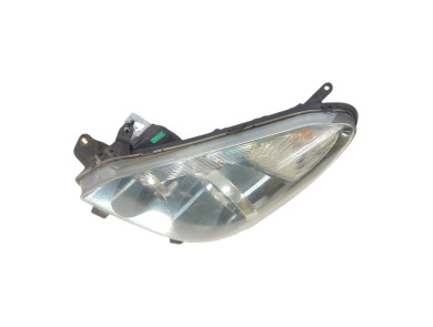 Left headlight - Toyota COROLLA VERSO II PH.2 - 811700F080 - G0-8317P