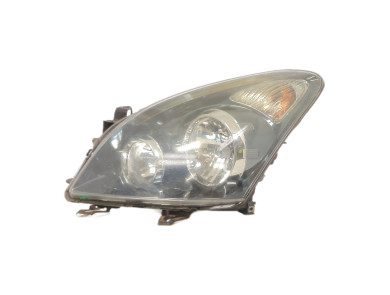 Left headlight - Toyota COROLLA VERSO II PH.2 - 811700F080 - G0-8317P