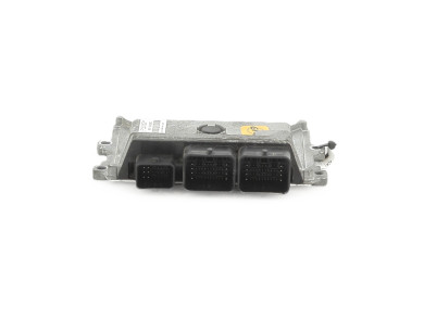 Engine calculator used - Peugeot 208 - 9800913080