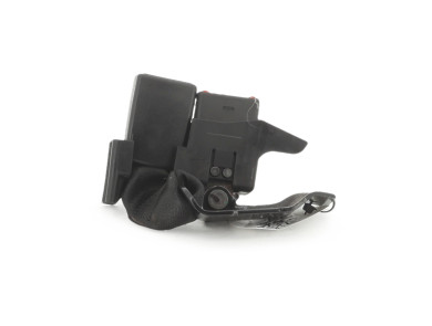 Left rear belt clip - Renault CLIO III PH.2 - 8200684024 - I1-6538Y