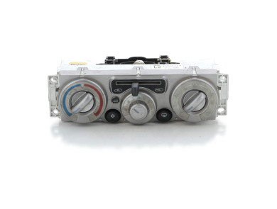 Commande de chauffage occasion - Isuzu TF PLATEAU - 8981622140