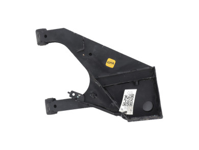 Left rear axle arm