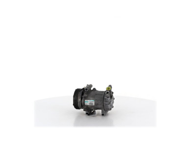 Compresseur de climatisation - Renault CLIO CAMPUS II PH.1 - 8200840770 - M1-5329B
