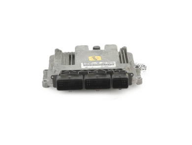 Engine calculator used - Renault CLIO - 237104376R