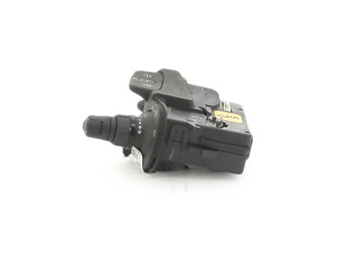 Commodo droit - Renault KANGOO EXPRESS II PH.2 - 8201577539 - X1-4982Q