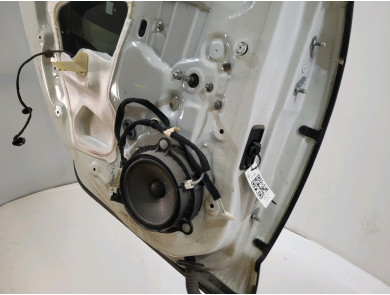 Rear left door - Renault MEGANE IV PH.1 - Blanc - 821015121R - X1-7286X