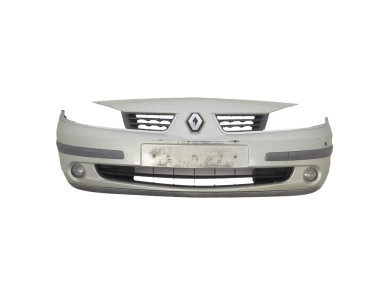 Front bumper used - Renault LAGUNA - 620103272S