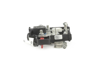 VOLTAGE MAINTENANCE DEVICE used - Maserati LEVANTE - 670002029
