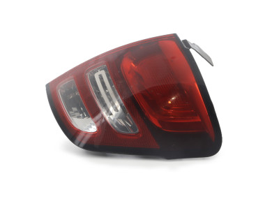 Feu arrière droit - Citroen C3 II PH.1 - 00006351KQ - G1-6517V