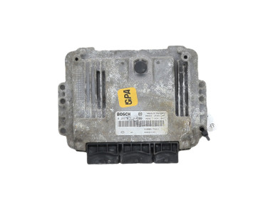 Calculateur moteur - Renault MASTER II PH.3 - 8200635663 - Q1-3464V