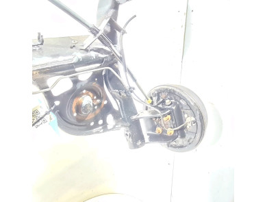 Rear axle - Renault CLIO III PH.1 - 7701477390 - X1-2883A