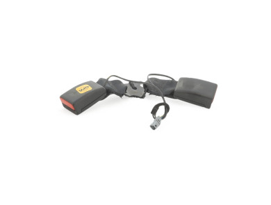 Attache ceinture sécurité arrière droit occasion - Dacia DUSTER - 888427112R