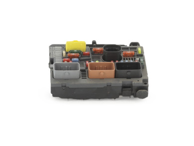Boitier BSM - Peugeot 5008 I PH.1 - 9667044980 - V1-3259X