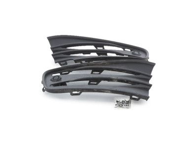 Lot de deux grilles latérales de pare choc avant - Volkswagen GOLF VIII - Blanc - 5H0853665P9B9 - A1-3785V