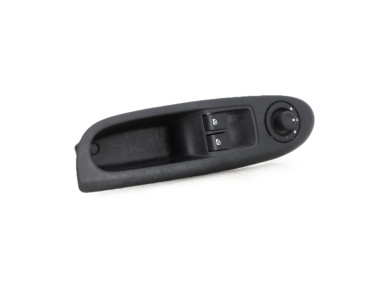 Platine de commande lève-vitre gauche - Renault CLIO II PH.2 - 8200060045 - B1-5616E