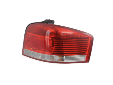 Feu arrière droit - Audi A3 II PH.1 - 8P0945096 - K1-4467S