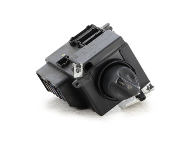 Light switch used - Mercedes CLASSE A - 16854501047C45