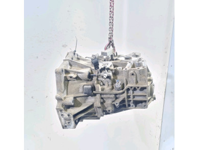 Gearbox used - Toyota AURIS - 3030002333