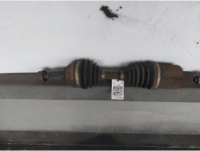 Cardan avant gauche occasion - Citroen C1 - 3272 JY