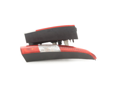 Feu arrière gauche - Volvo V70 I PH.3 - 30655379 - E0-7496E