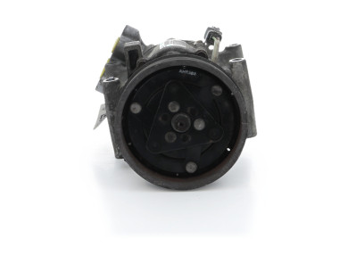 Compresseur de climatisation - Renault TWINGO II PH.1 - 8200819568 - N1-6745I
