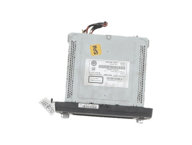 Multimedia radio used - Volkswagen POLO - 3C8057195 FX