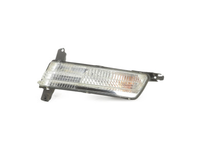 Left front indicator used - Daihatsu MATERIA - 81520-B1010