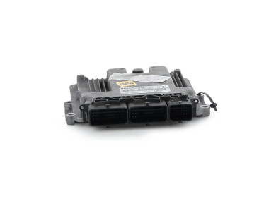 Engine calculator used - Renault MEGANE - 237101074R