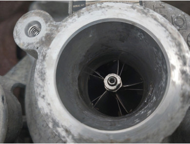 Engine type K9K808 - Renault KANGOO - Z0-2946X
