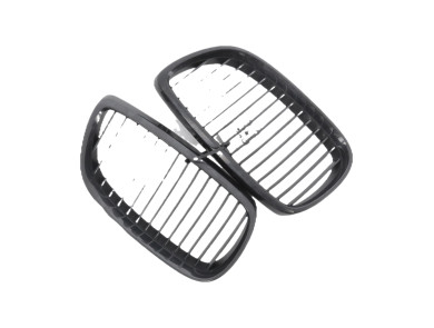 Grille used - BMW SERIE 3 - 51 13 7157275