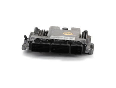 Engine calculator used - Renault LAGUNA - 237101620R