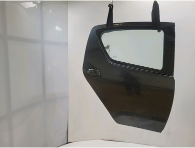 Right rear door used - Toyota AYGO - 670030H010