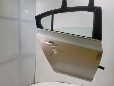 Right rear door used - Chevrolet CRUZE - 95987764