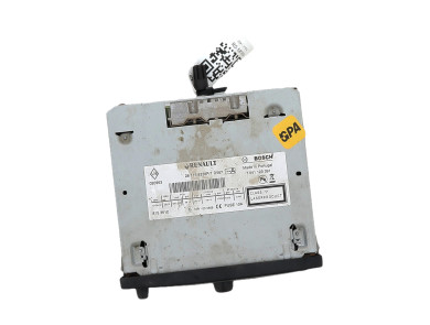 Poste multimédia - Renault TRAFIC II PH.2 - 281152957R - R0-5830V
