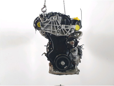 Engine used - Renault LAGUNA - M9R854